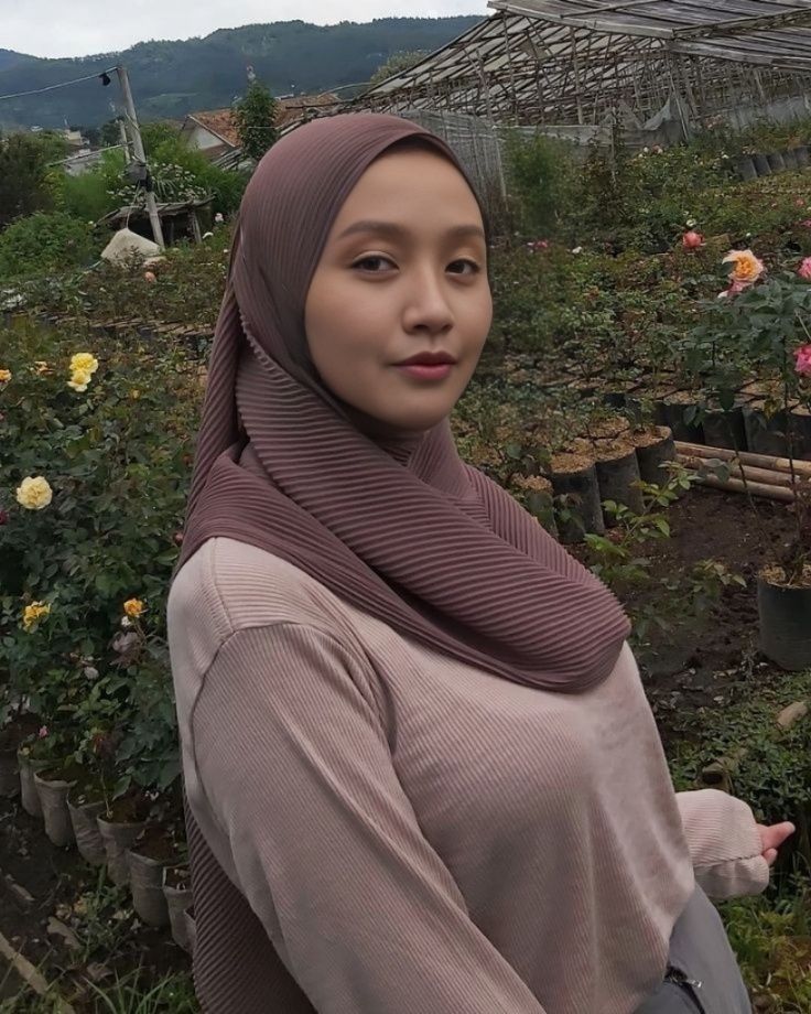 Jilbab Indo Viral Nafasku Berat Karena Kamu Cewek Top Global 2025
