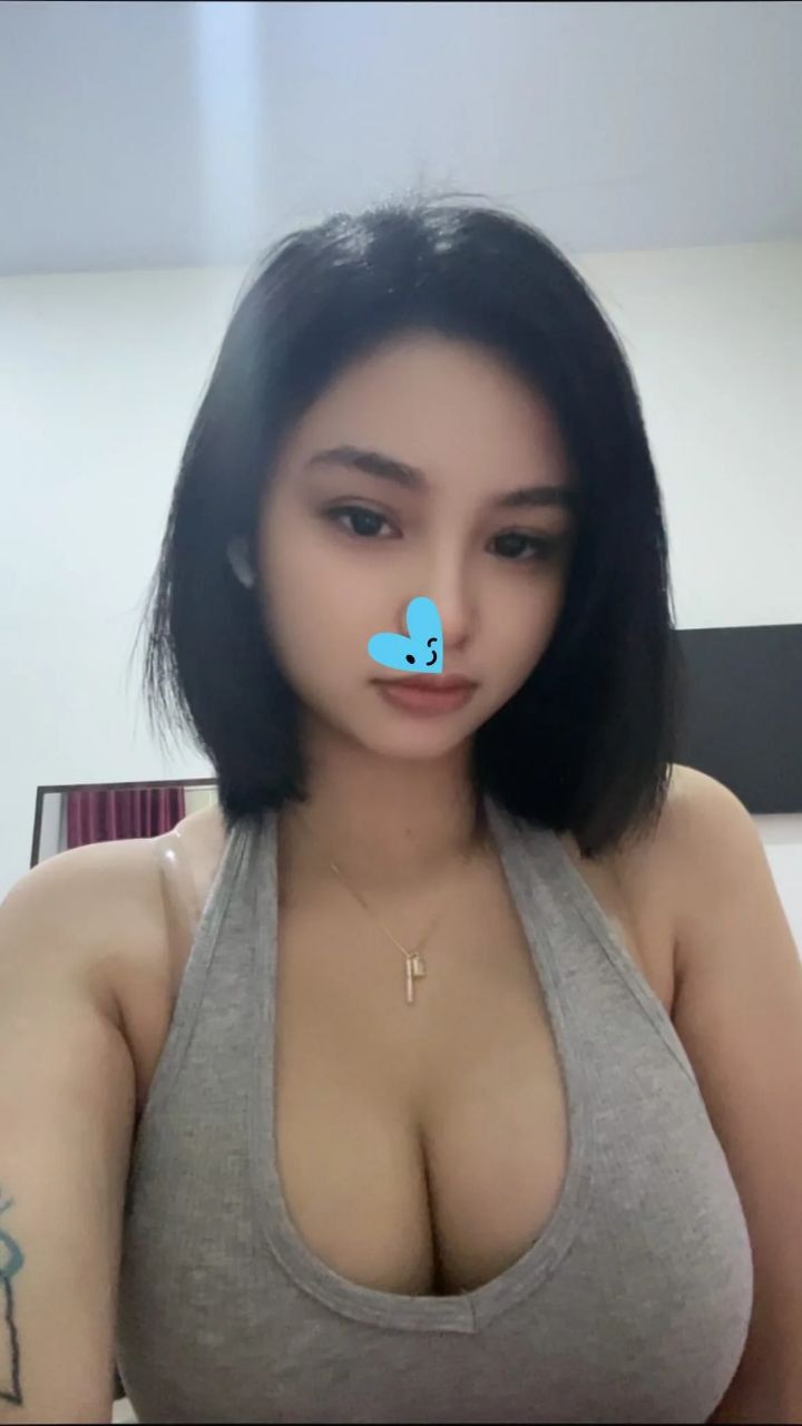 Viral Video Tatapan Membara, Hasrat Tak Terbendung Janda Top Global