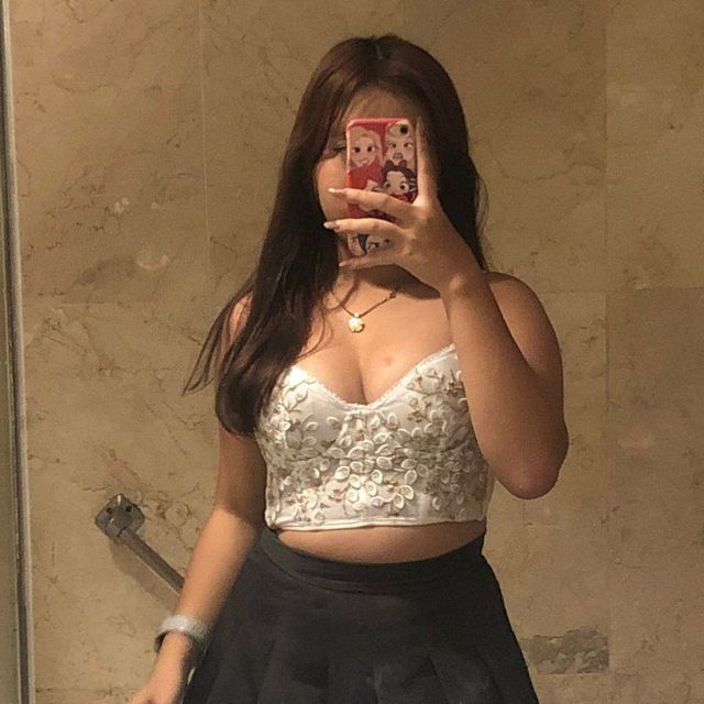 Viral Terbaru Indonesia 2025 Malam Ini Aku Tak Ingin Cepat Top Global 2025