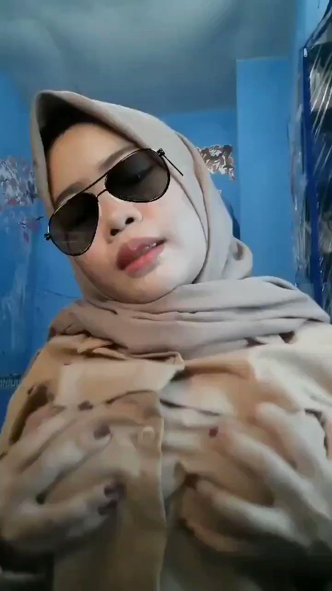 Viral Indo Video Hijab Gus dan Santrinya di Timur Tengah Trending Global New