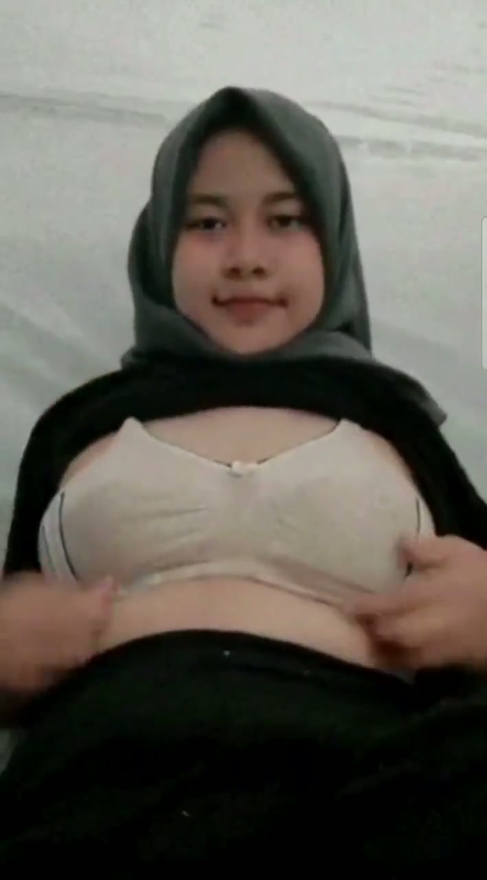 Learn Fast Hijab Tante Kamu Menuntut Lebih Dari Sekadar Sentuhan