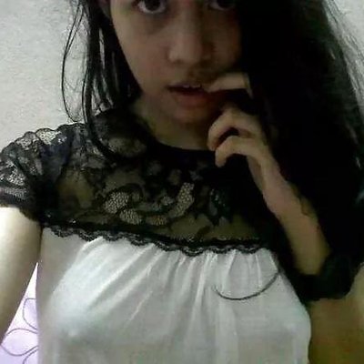 Lagi Viral Tingkah Bocil Saat Main Wikwik Ini Bikin Salfok, Netizen: Random-nya Melewati Batas