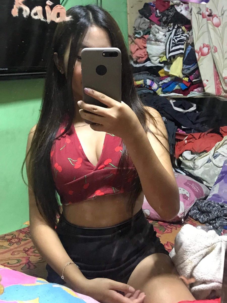 Abg Lokal Viral Terbaru 2026 Salam Bh Merah Godaan di Balik Sentuhan Tak Sengaja Saat Menonton Film It’s Almost Over